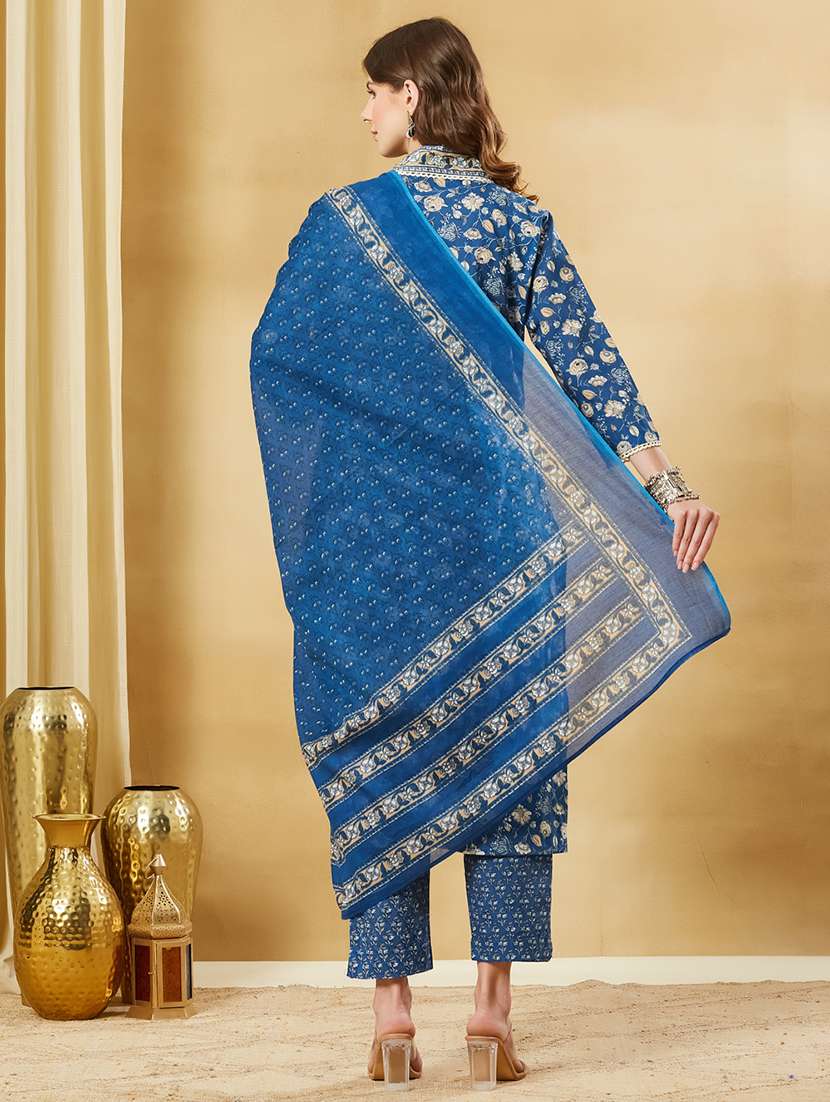 women printed three quarter sleeves kurta pant set with dupatta - 22521184 -  Standard Image - 4