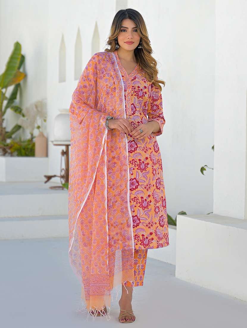 women printed three quarter sleeves kurta pant set with dupatta - 22521186 -  Standard Image - 1