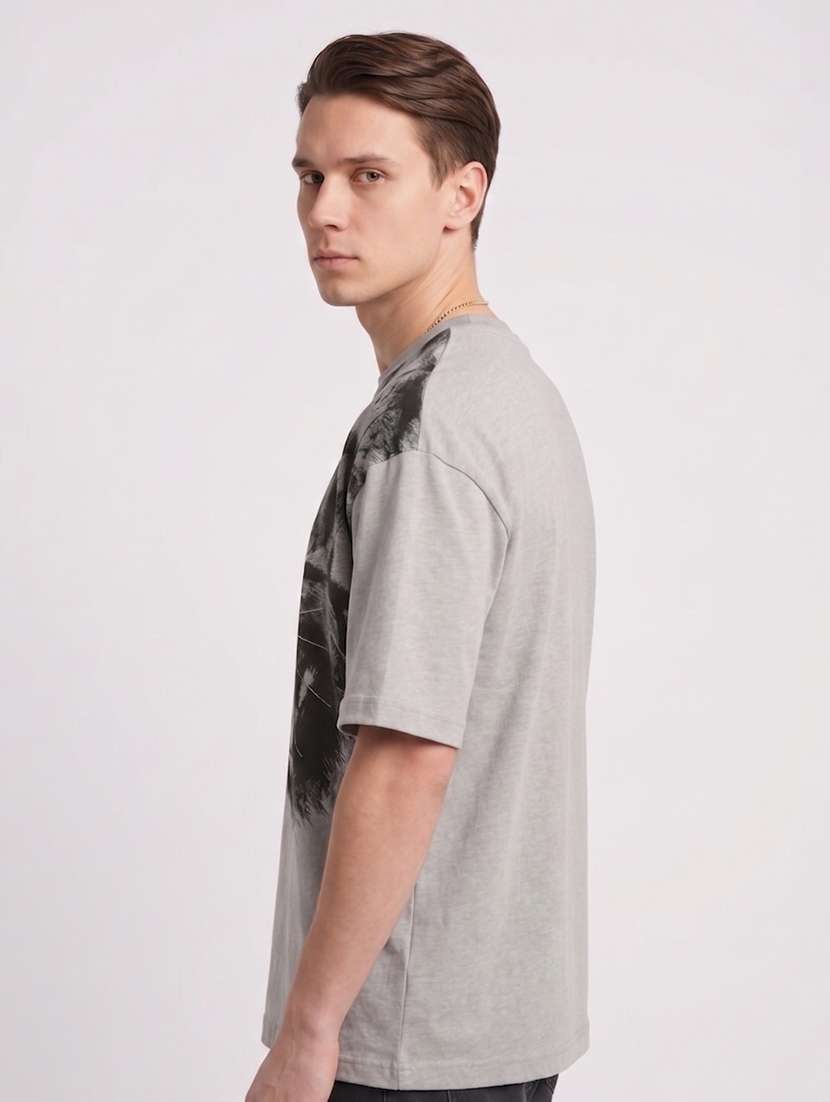 Men Graphic Short Sleeve Oversized T-shirt - 22521281 -  Standard Image - 1