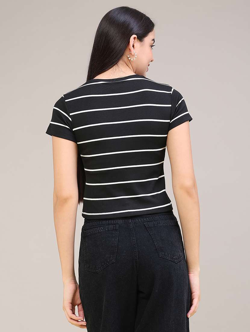 Women Striped Short Sleeves Regular Fit T-shirt - 22522472 -  Standard Image - 4