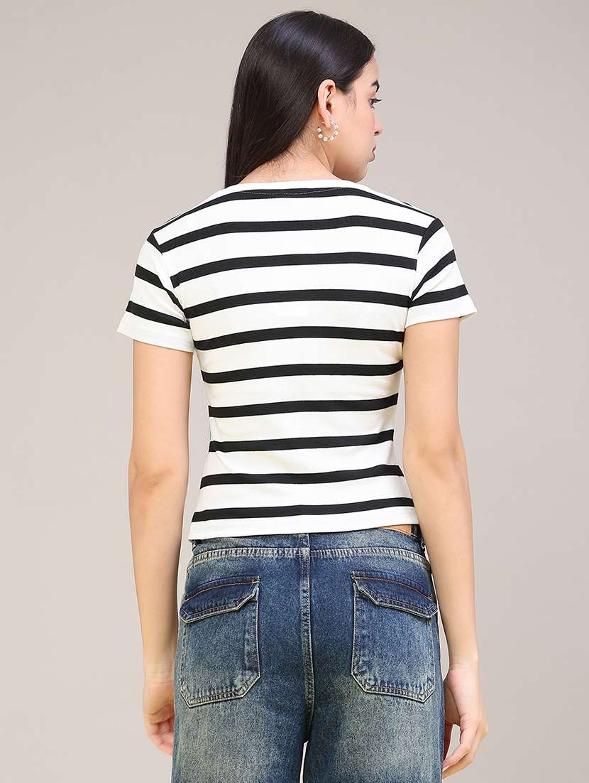 Women Striped Short Sleeves Regular Fit T-shirt - 22522474 -  Standard Image - 4