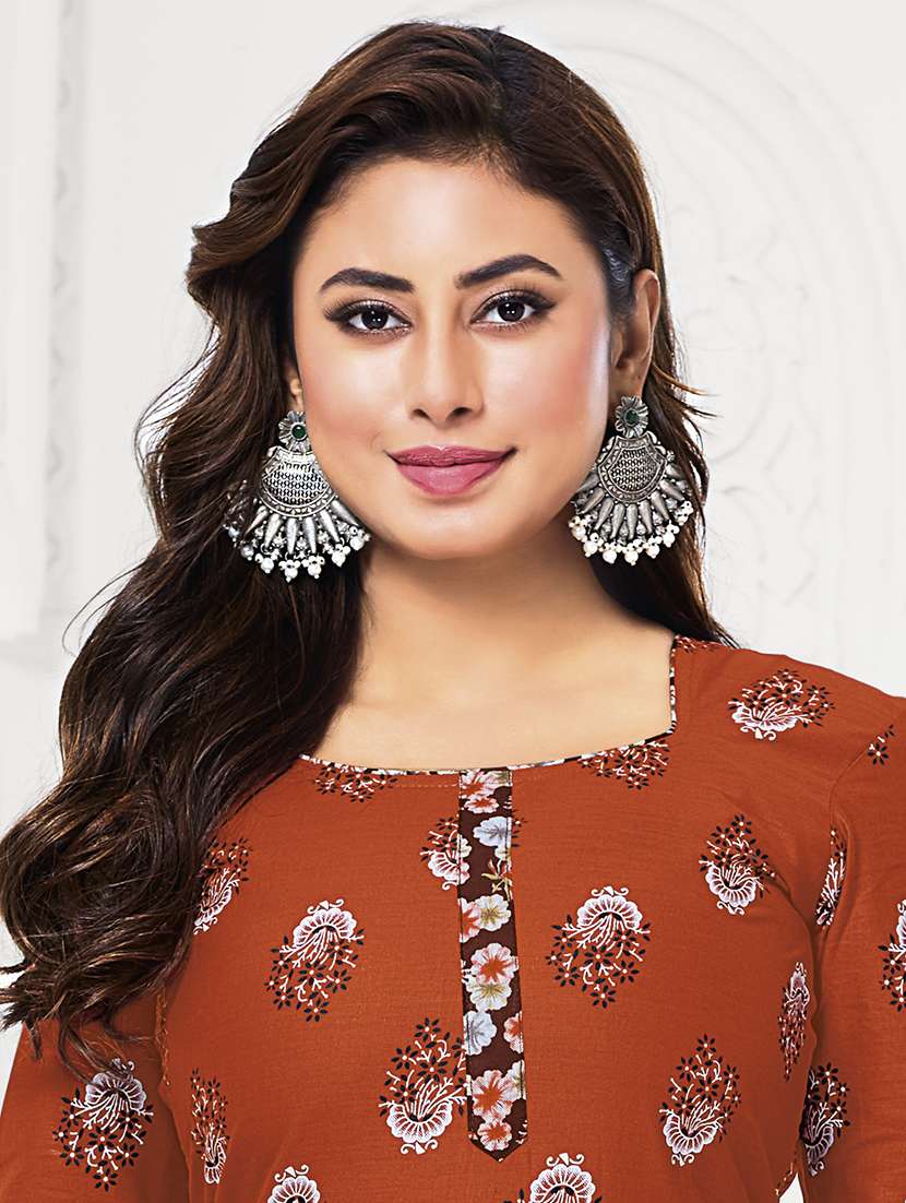 Women Printed Unstitched Suit Set - 22522565 -  Standard Image - 1