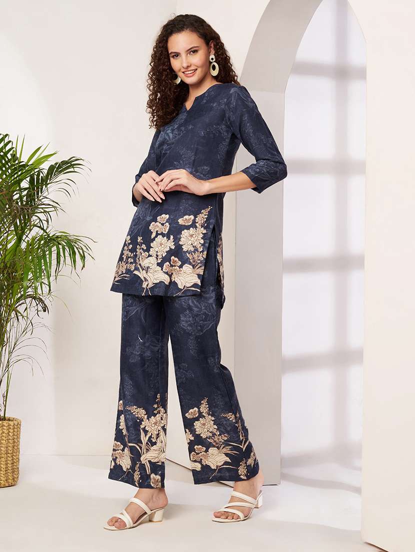 women printed notch neck ethnic co-ord set - 22522660 -  Standard Image - 4