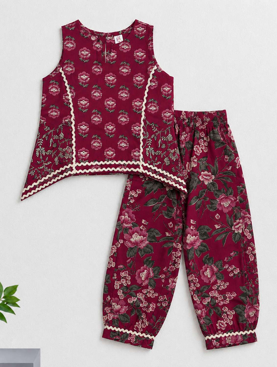 girls printed round neck kurta and salwar set - 22522684 -  Standard Image - 1
