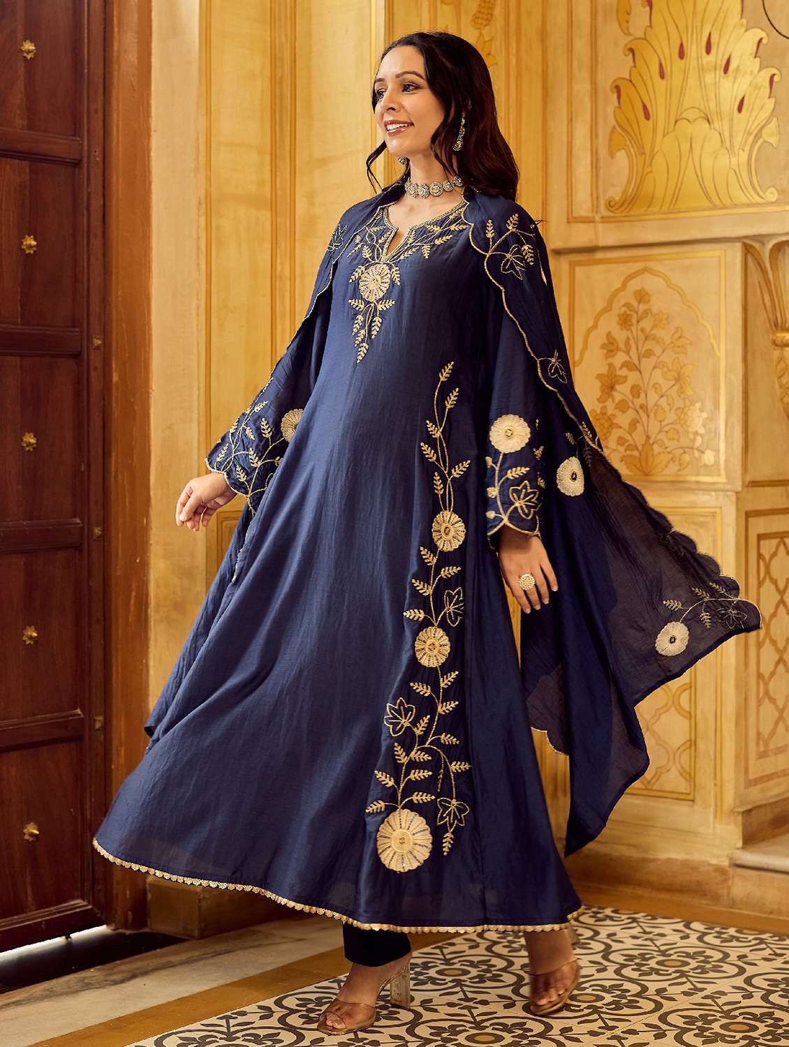 women embroidered three quarter sleeves kurta pant set with dupatta - 22524300 -  Standard Image - 4