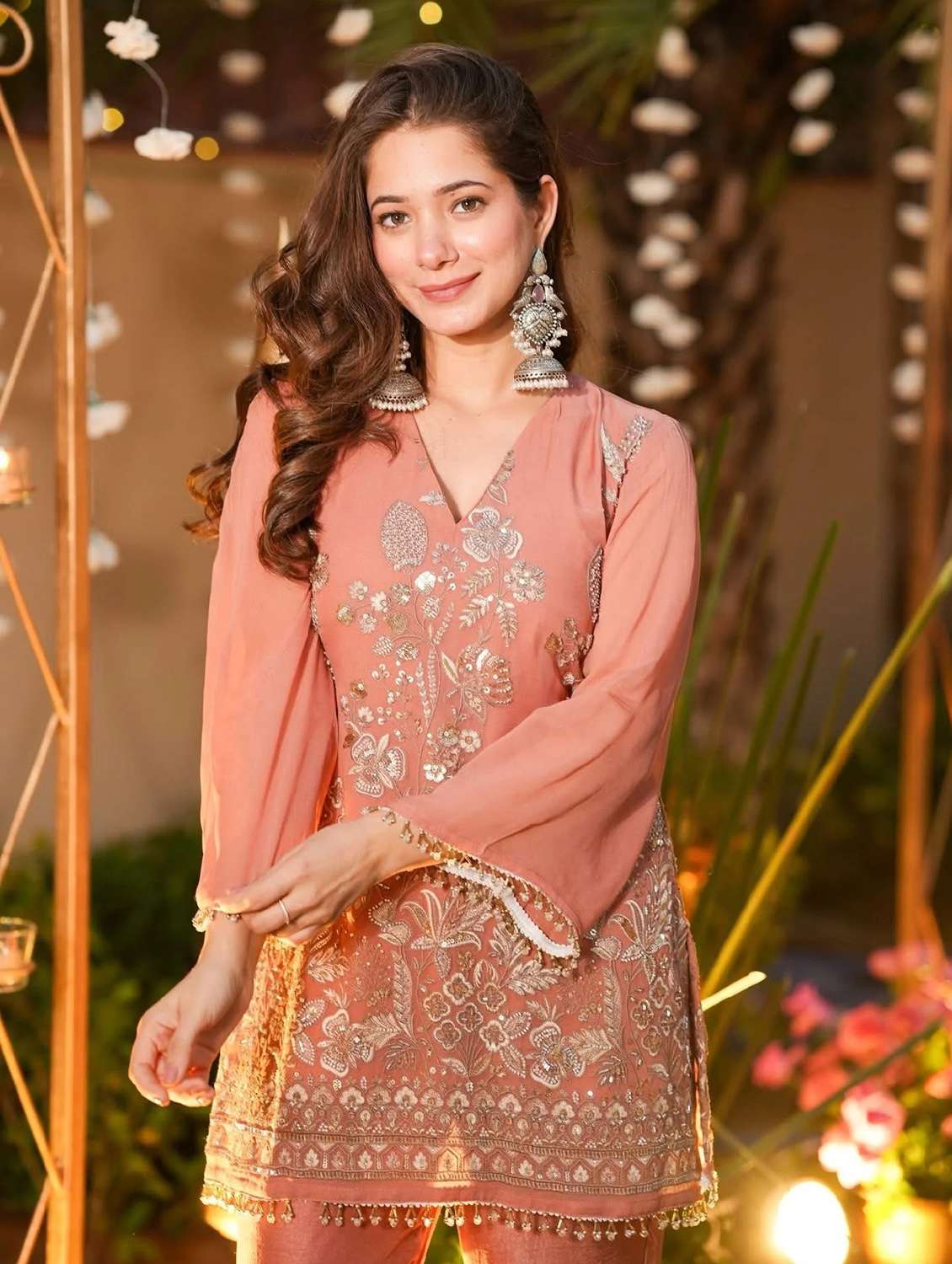 women embroidered three quarter sleeves kurta and pant set  - 22524313 -  Standard Image - 4