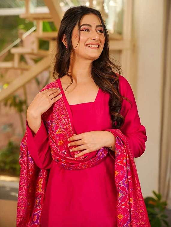 women solid long sleeve kurta salwar with dupatta set - 22524468 -  Standard Image - 1