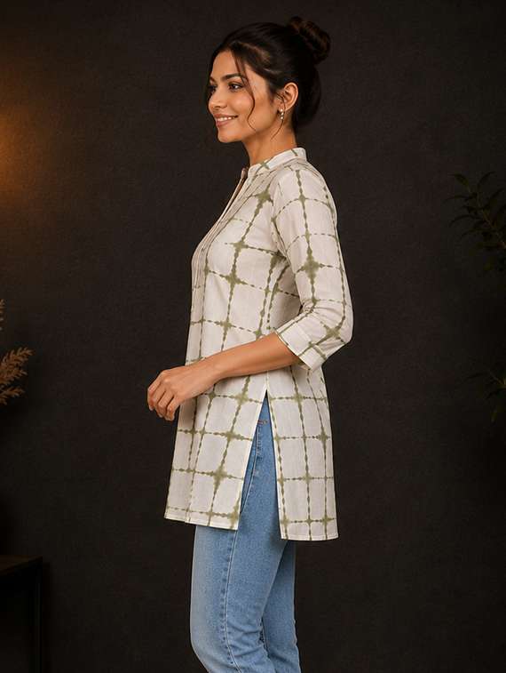 women printed three quarter sleeve straight kurti - 22524529 -  Standard Image - 1