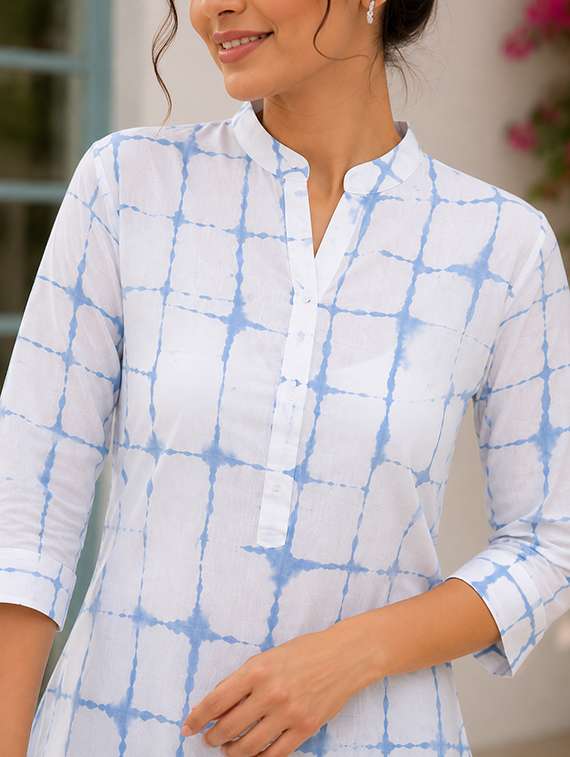 women printed three quarter sleeve straight kurti - 22524531 -  Standard Image - 1