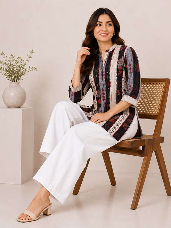women printed three quarter sleeve straight kurti - 22524536 -  Standard Image - 4