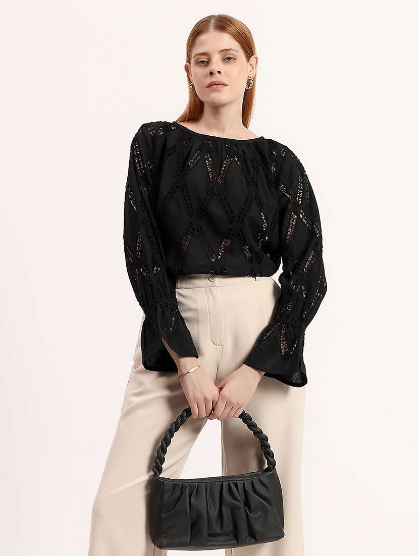 women self design round neck regular top - 22526753 -  Standard Image - 4