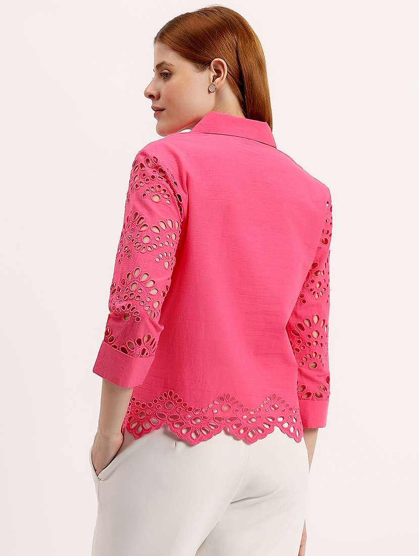 women self design collared regular top - 22526756 -  Standard Image - 4