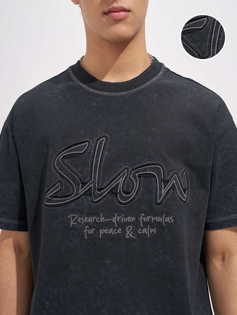 men embroidered short sleeve loose fit t-shirt - 22526900 -  Standard Image - 1