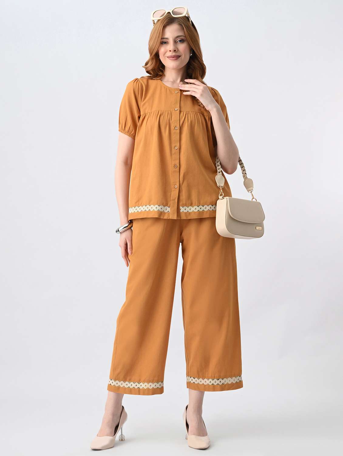 women solid short sleeve top & trouser set co-ord