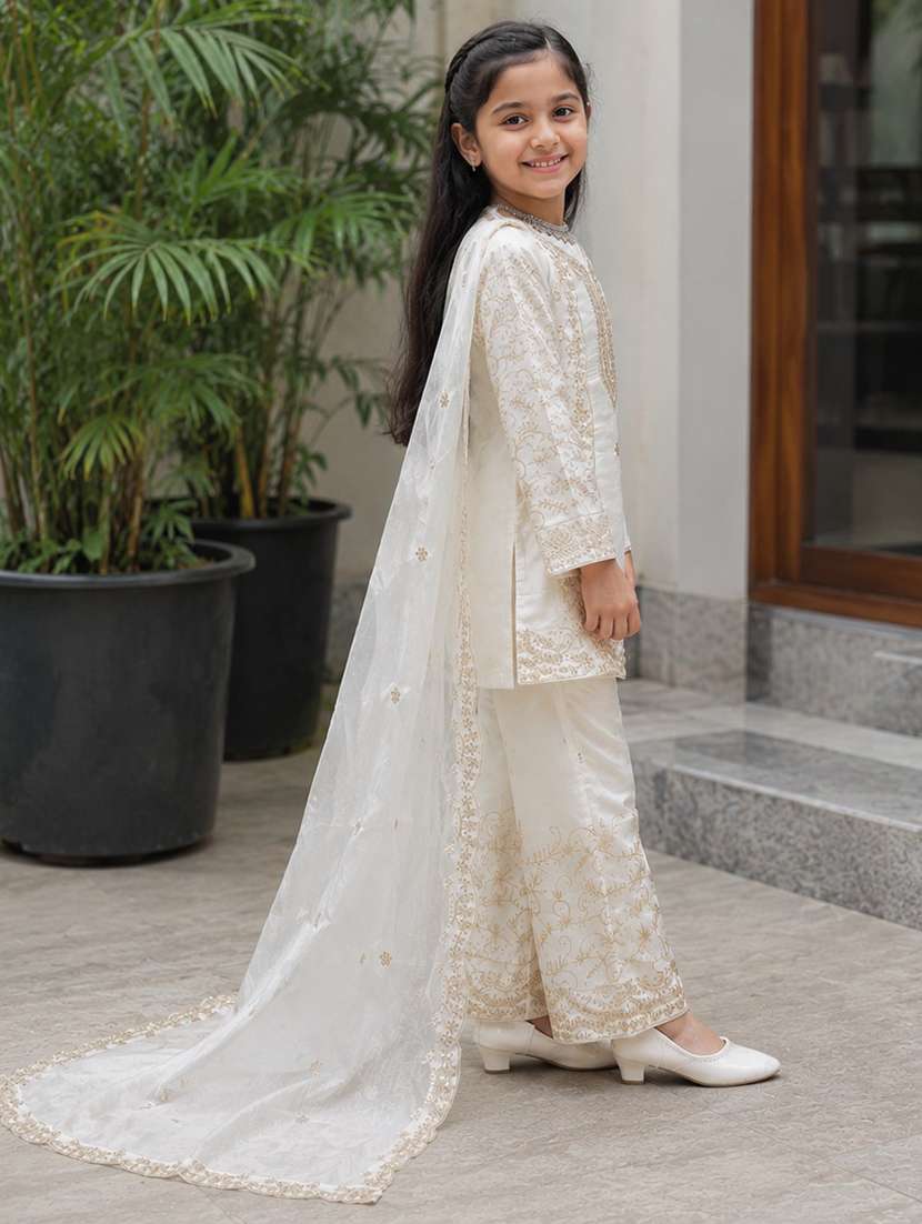 girls embroidered long sleeves kurta and palazzo set - 22527089 -  Standard Image - 1