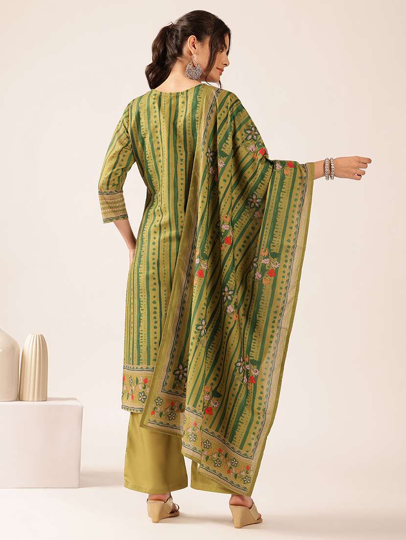 women printed three quarter sleeve kurta pant with dupatta set - 22527352 -  Standard Image - 4