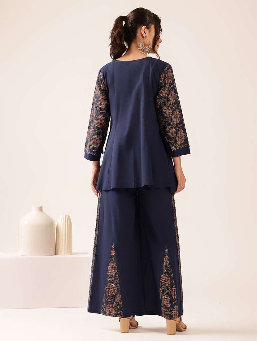 women printed long sleeve ethnic co-ord set - 22527660 -  Standard Image - 4