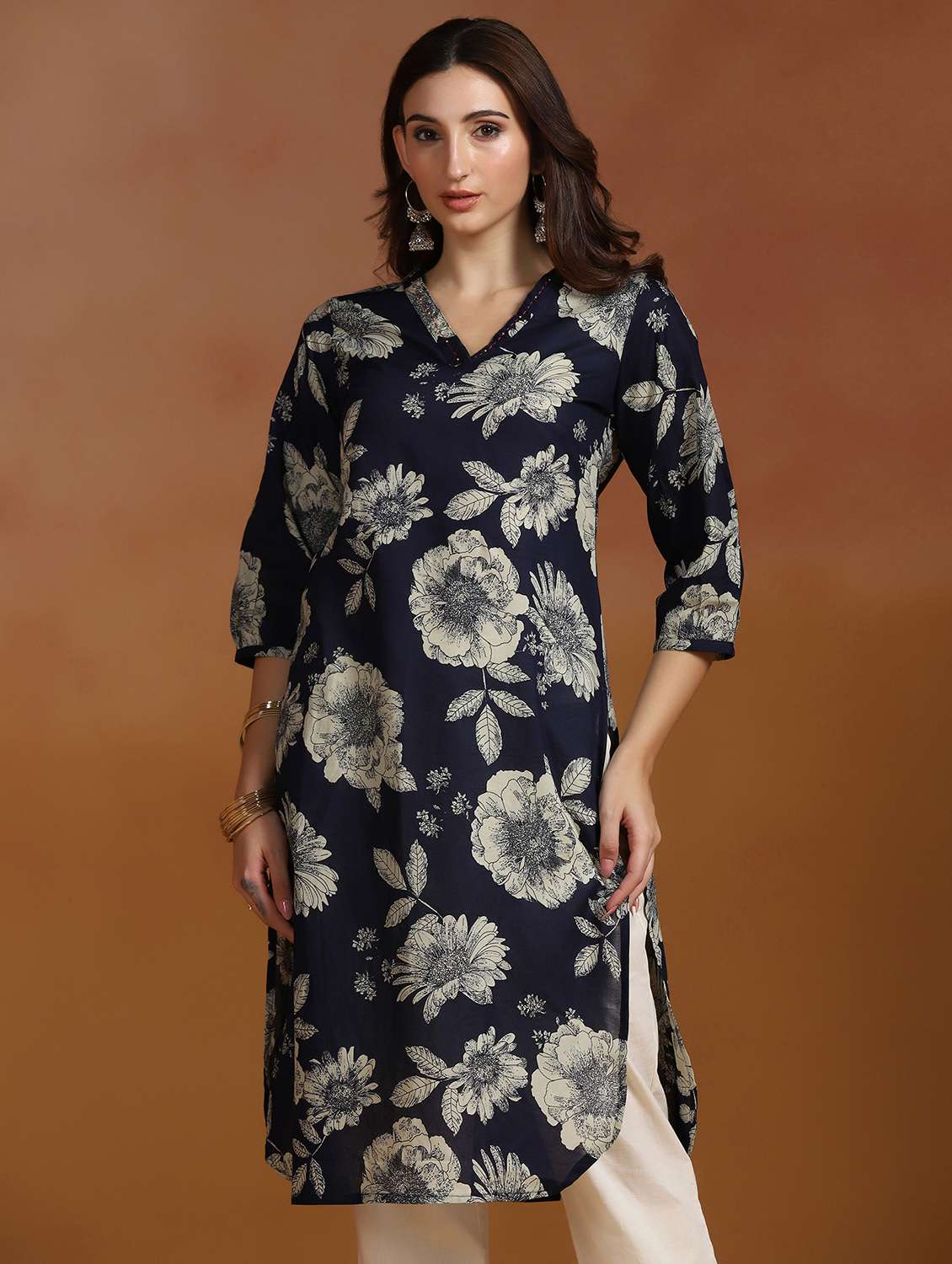 women printed three quarter sleeves straight kurta - 22527727 -  Standard Image - 1
