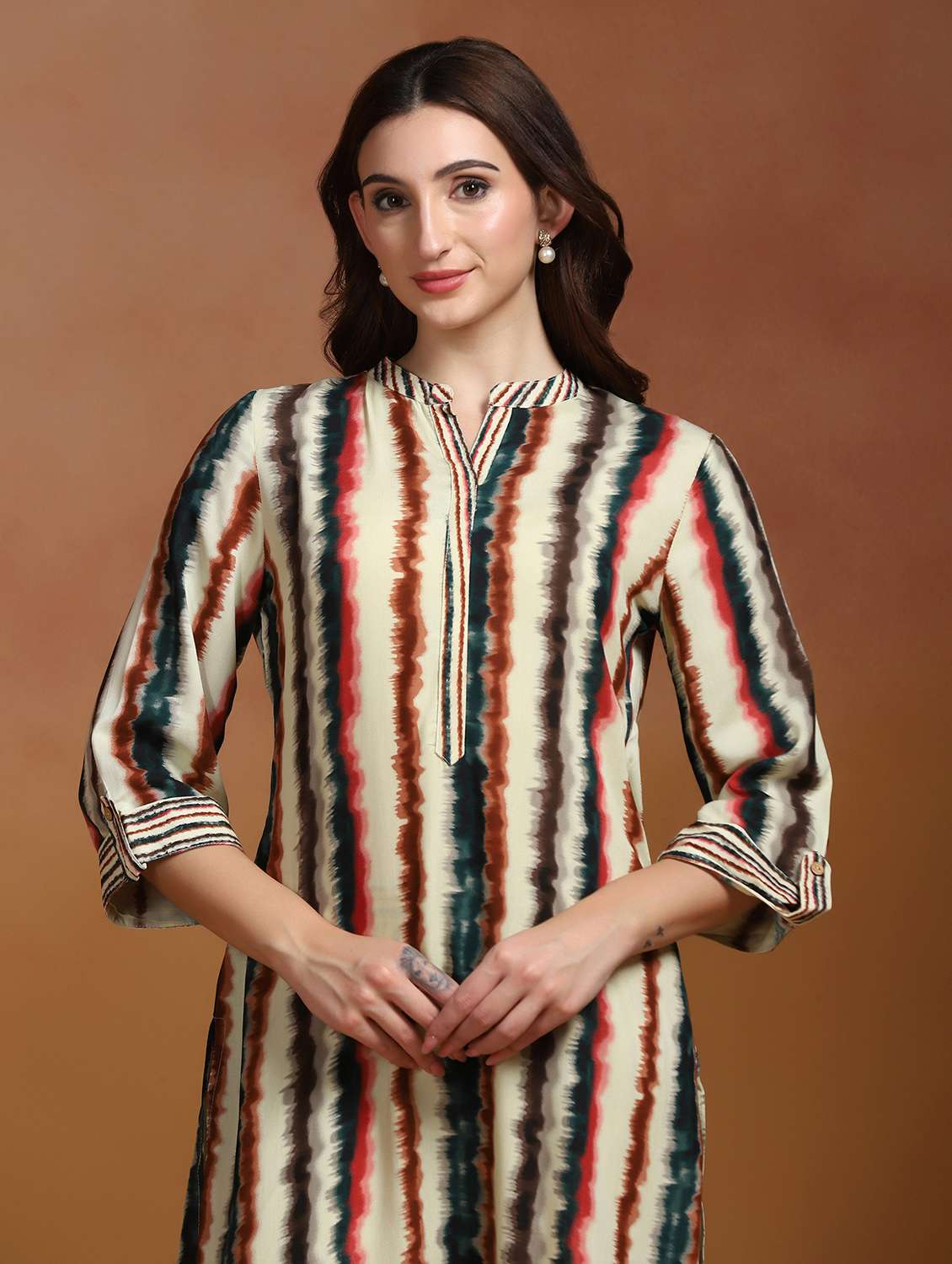 women printed three quarter sleeves kurta and pant set - 22527752 -  Standard Image - 1
