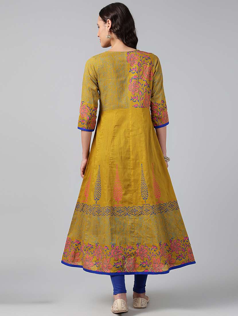 women printed three quarter sleeve anarkali kurta - 22527768 -  Standard Image - 4