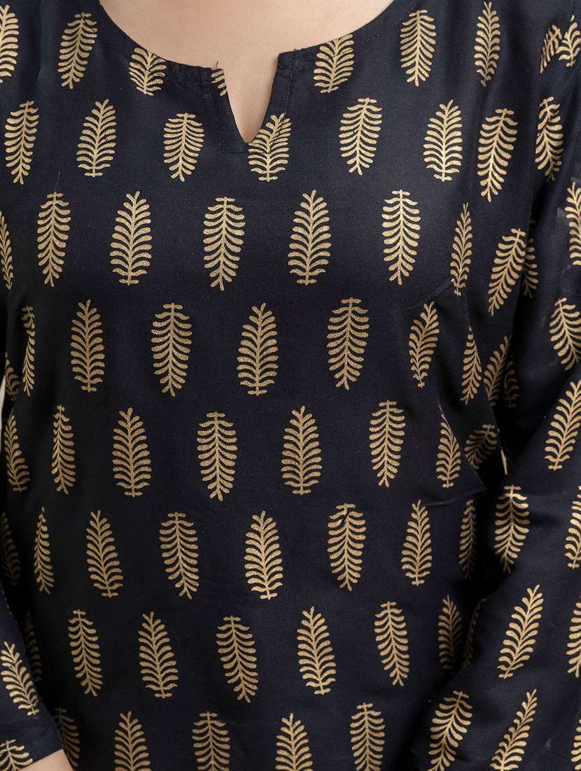 women printed three quarter sleeve straight kurti - 22527884 -  Standard Image - 1