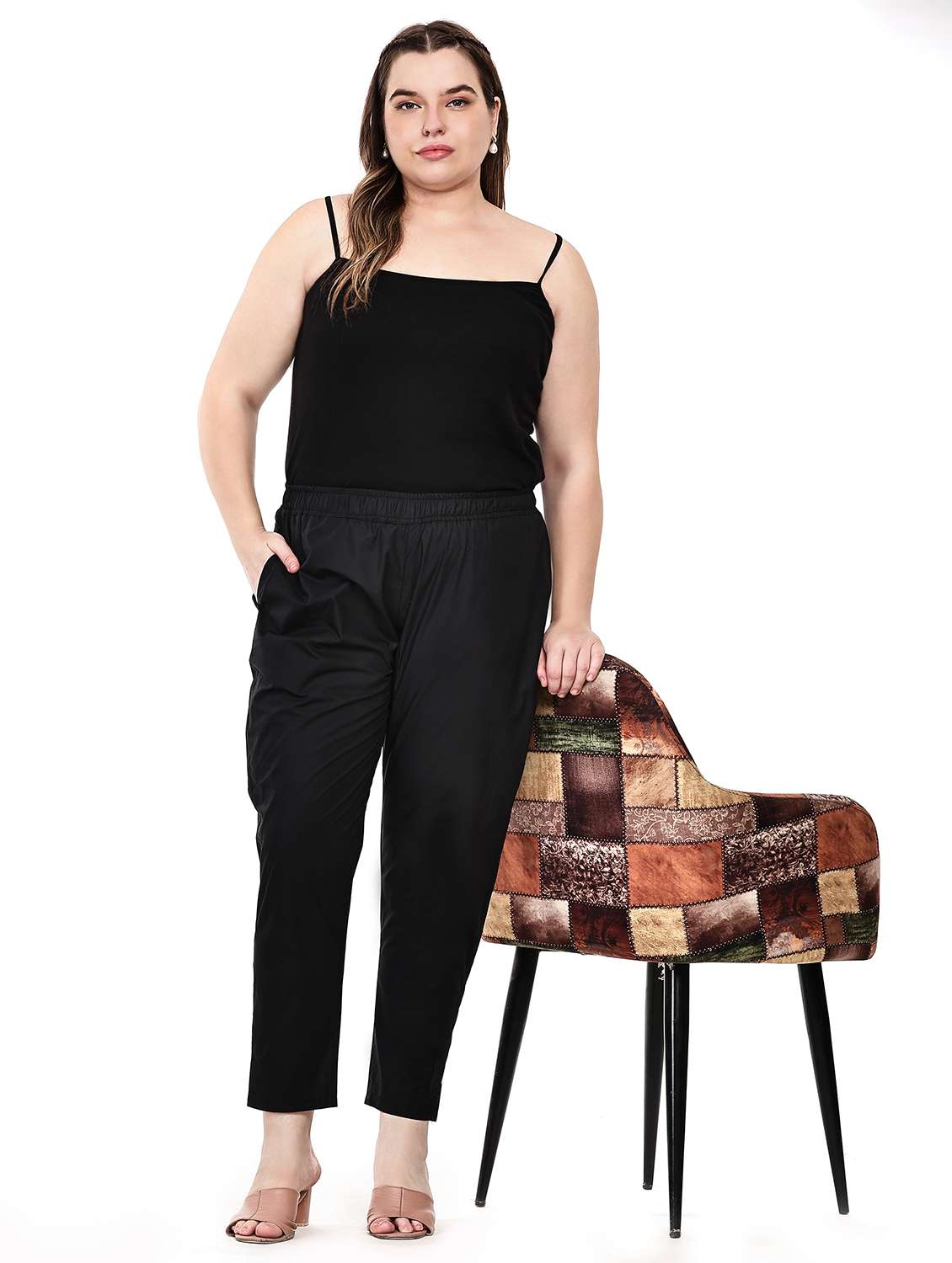 women solid mid rise ankle length tapered pant - 22527890 -  Standard Image - 4
