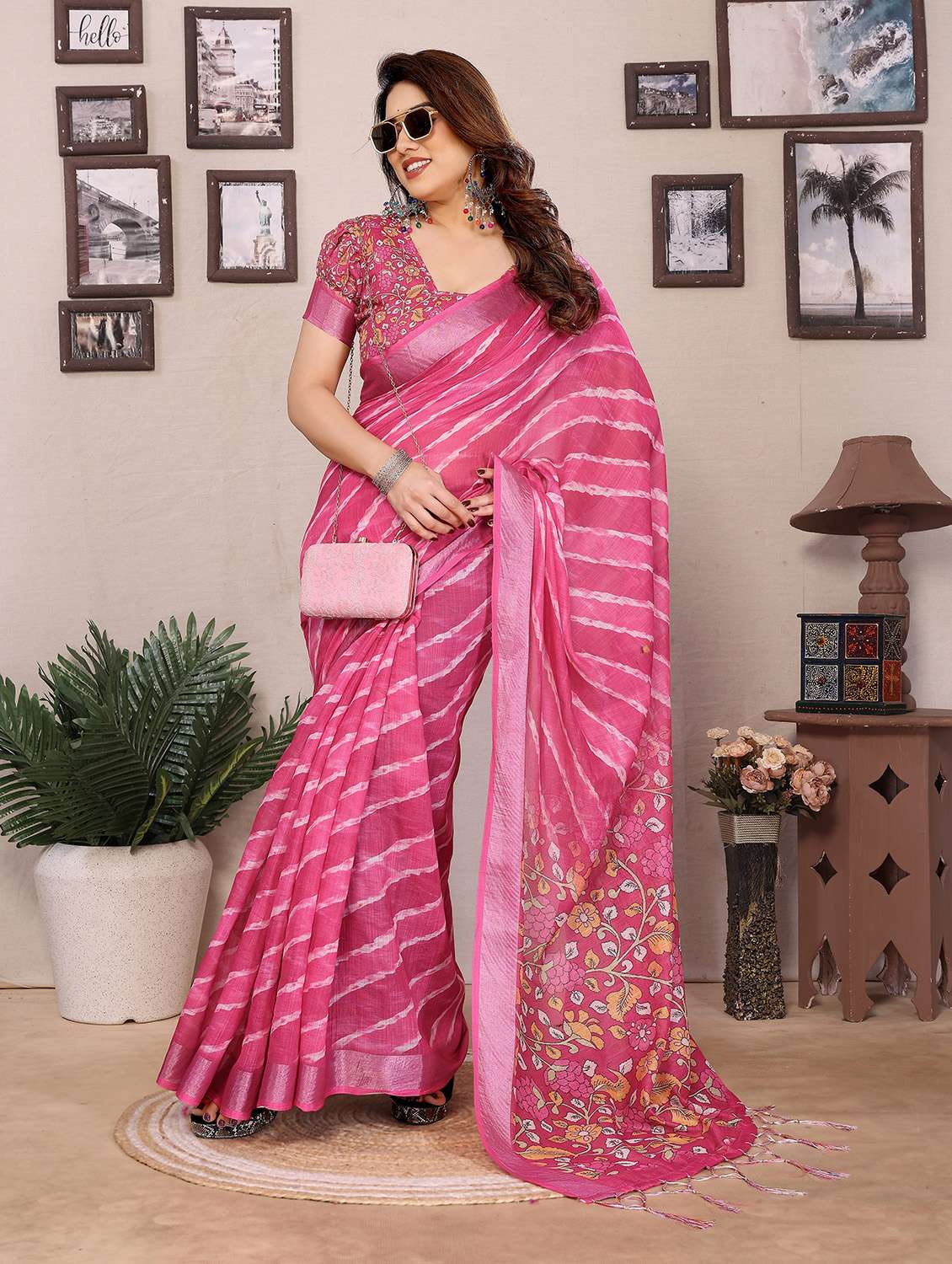 women printed casual wear saree with blouse - 22527907 -  Standard Image - 4
