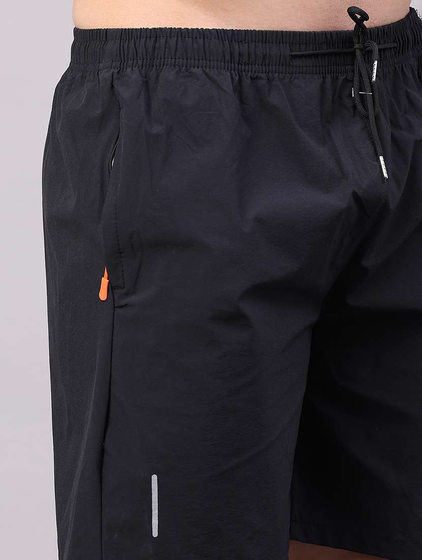 Men Solid Mid Rise Regular Fit Shorts - 22530930 -  Standard Image - 1