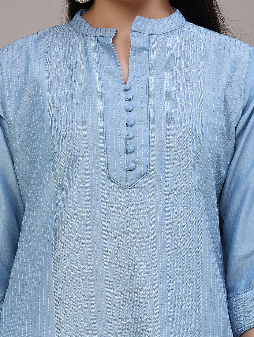 Women Embroidered Three Quarter Sleeves Kurta Pant With Dupatta Set - 22539376 -  Standard Image - 4