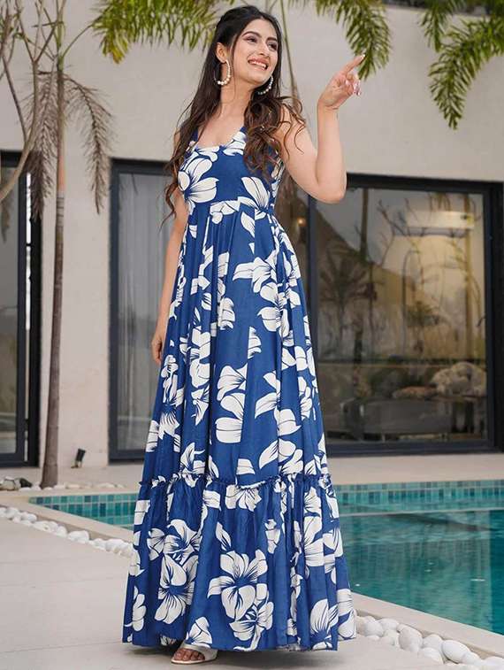 women floral sleeveless tiered dress