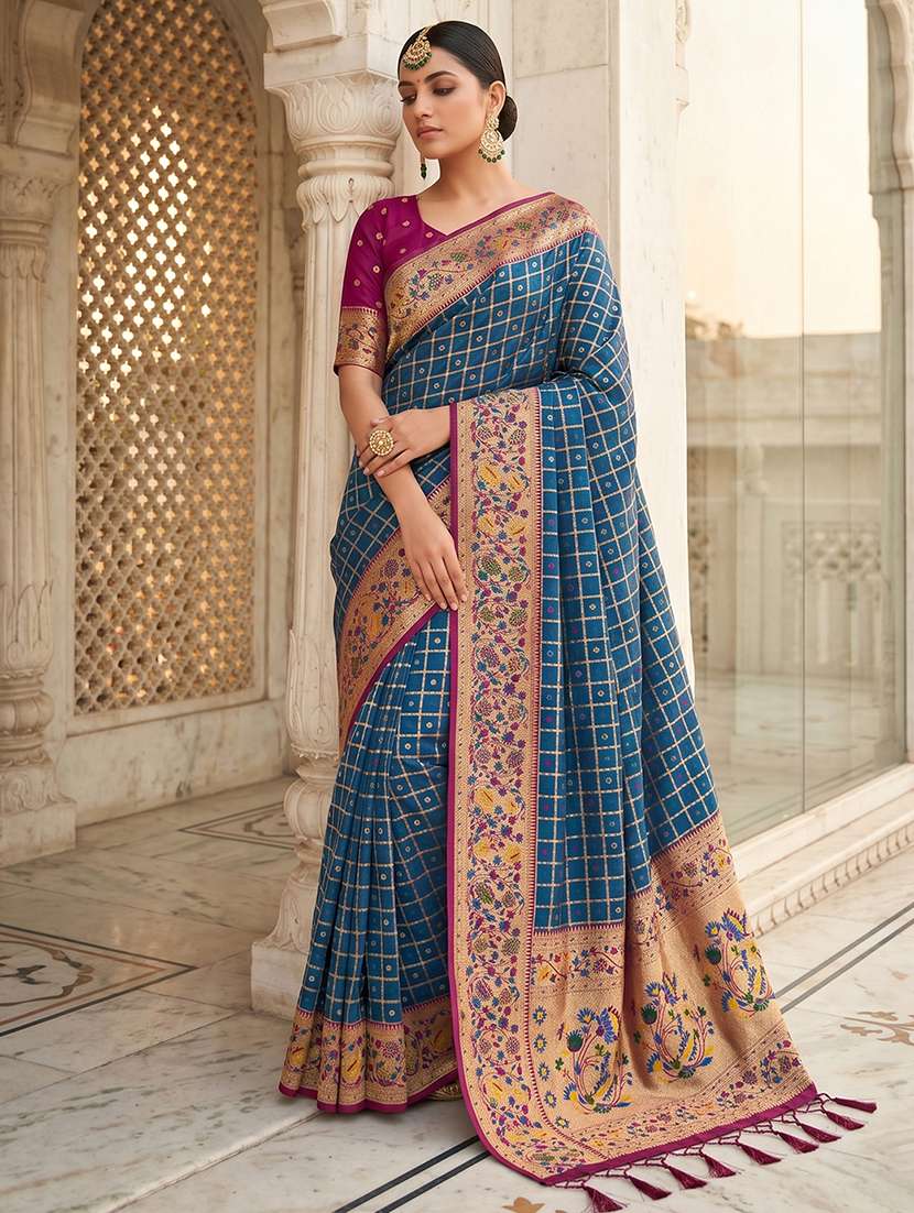 women self design banarasi saree with blouse - 22540127 -  Standard Image - 1