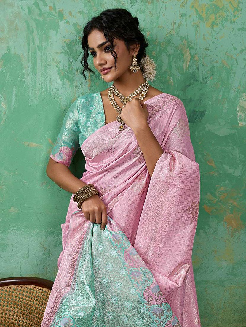 women self design banarasi saree with blouse - 22540135 -  Standard Image - 1