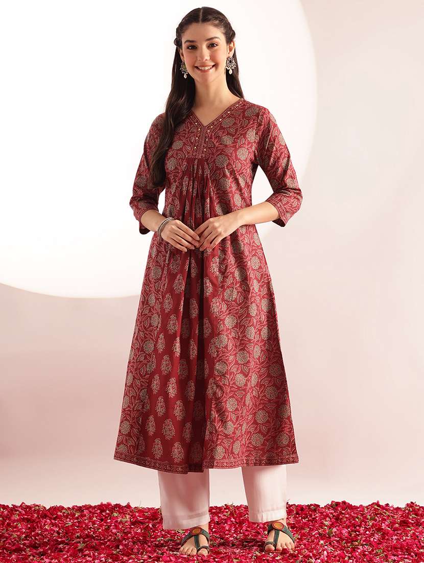 women printed three quarter sleeves a-line kurta 