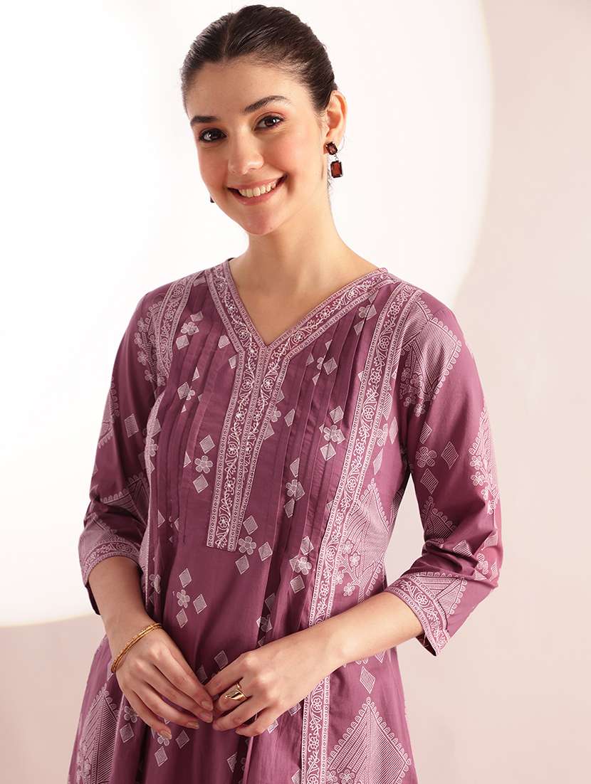 women printed three quarter sleeves kurta palazzo set with dupatta - 22540274 -  Standard Image - 1
