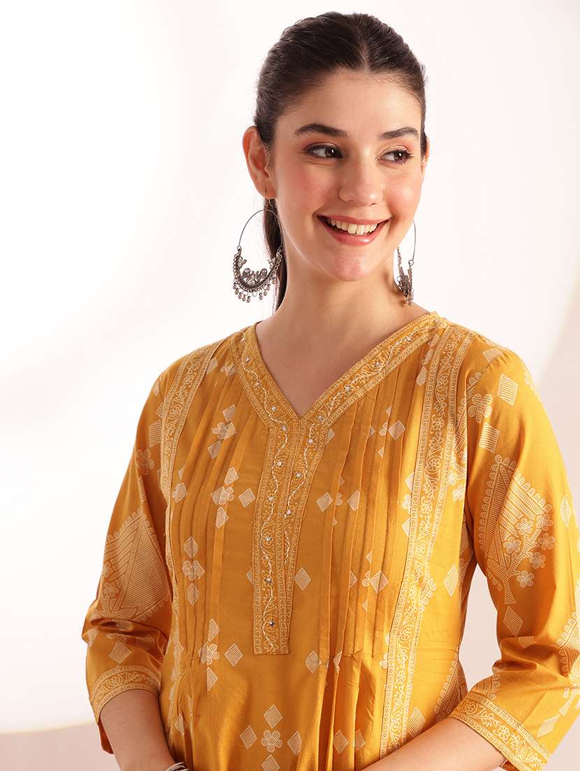 women printed three quarter sleeves kurta palazzo set with dupatta - 22540276 -  Standard Image - 1
