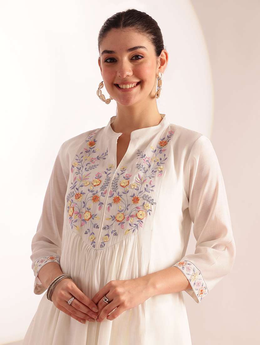 women embroidered three quarter sleeves kurta palazzo set with dupatta - 22540277 -  Standard Image - 1