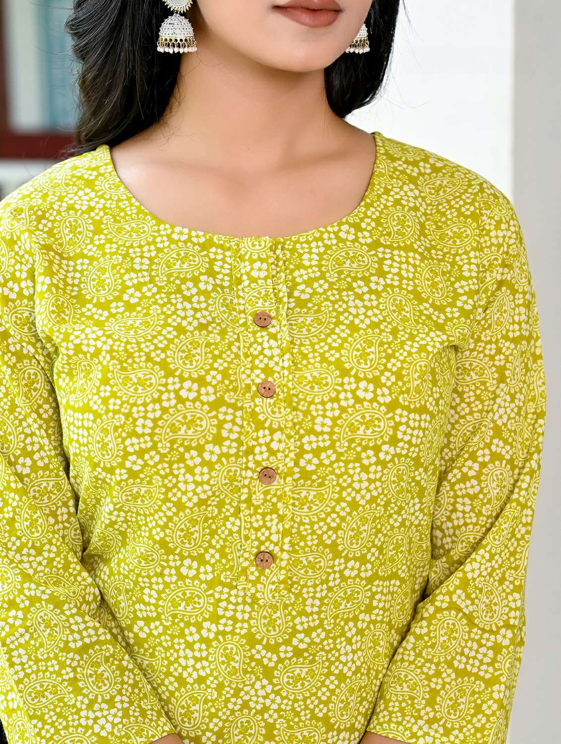 women printed three quarter sleeve straight kurta - 22540304 -  Standard Image - 1