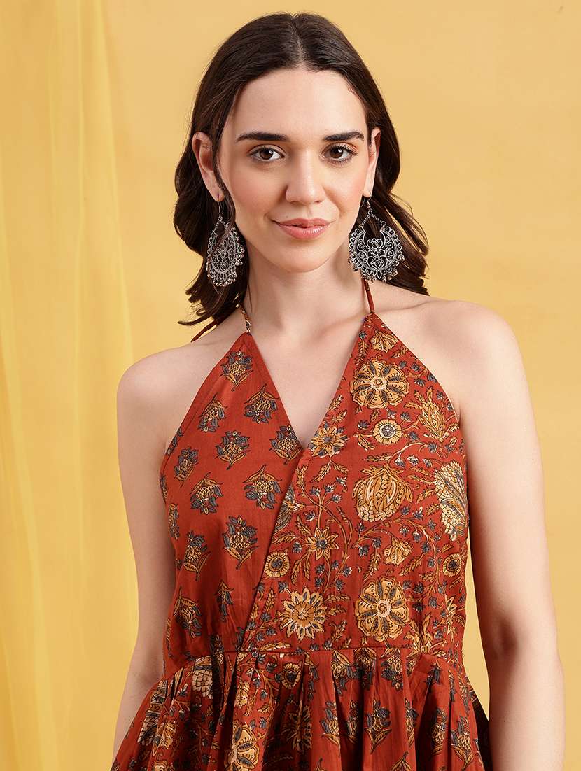 women printed halter neck asymmetric top - 22540564 -  Standard Image - 1