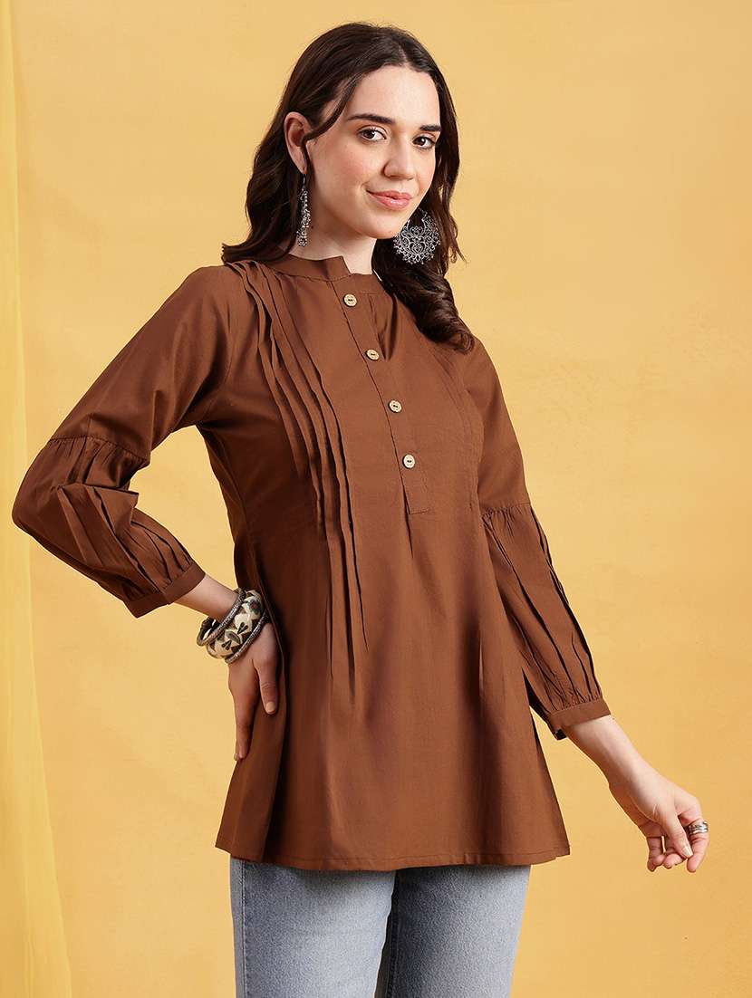 Women Solid Three Quarter Sleeves A-line Tunic - 22540598 -  Standard Image - 4