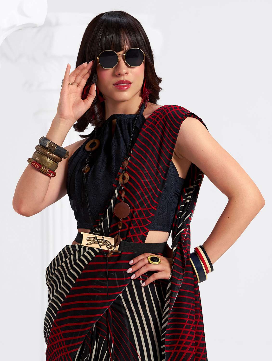 women printed casual wear saree with blouse - 22540834 -  Standard Image - 1