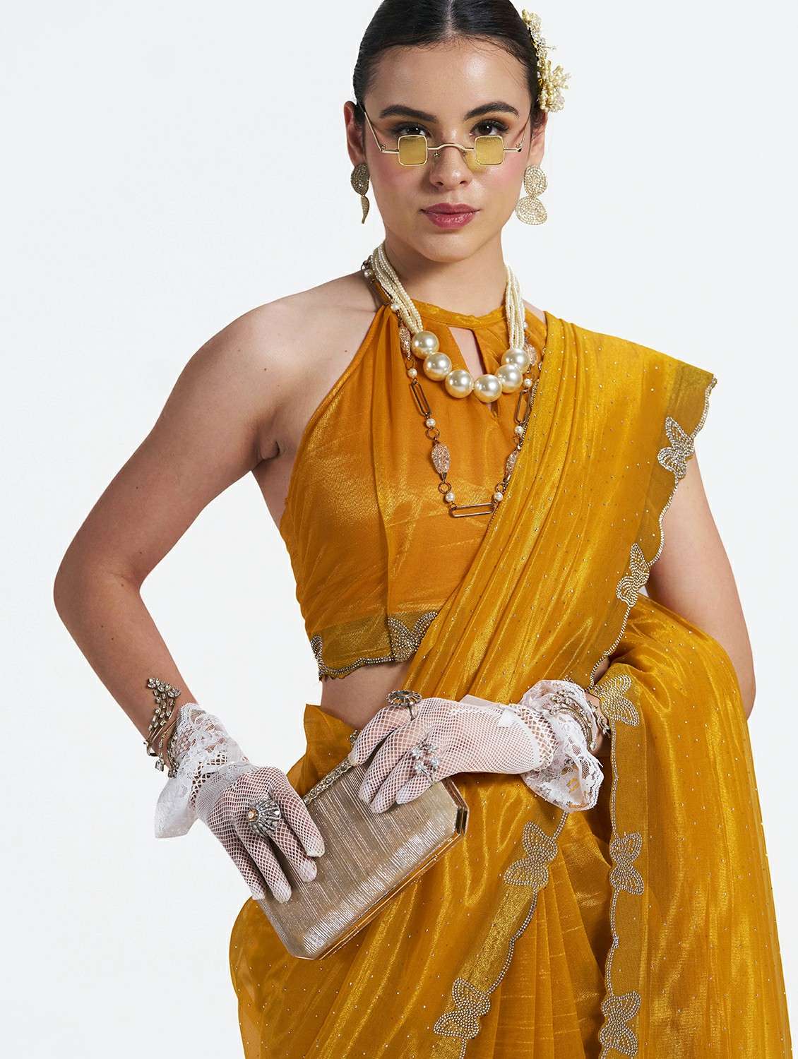 women solid with work embellished saree with blouse - 22540870 -  Standard Image - 1