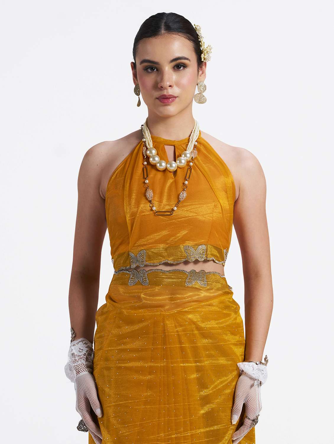 women solid with work embellished saree with blouse - 22540870 -  Standard Image - 4