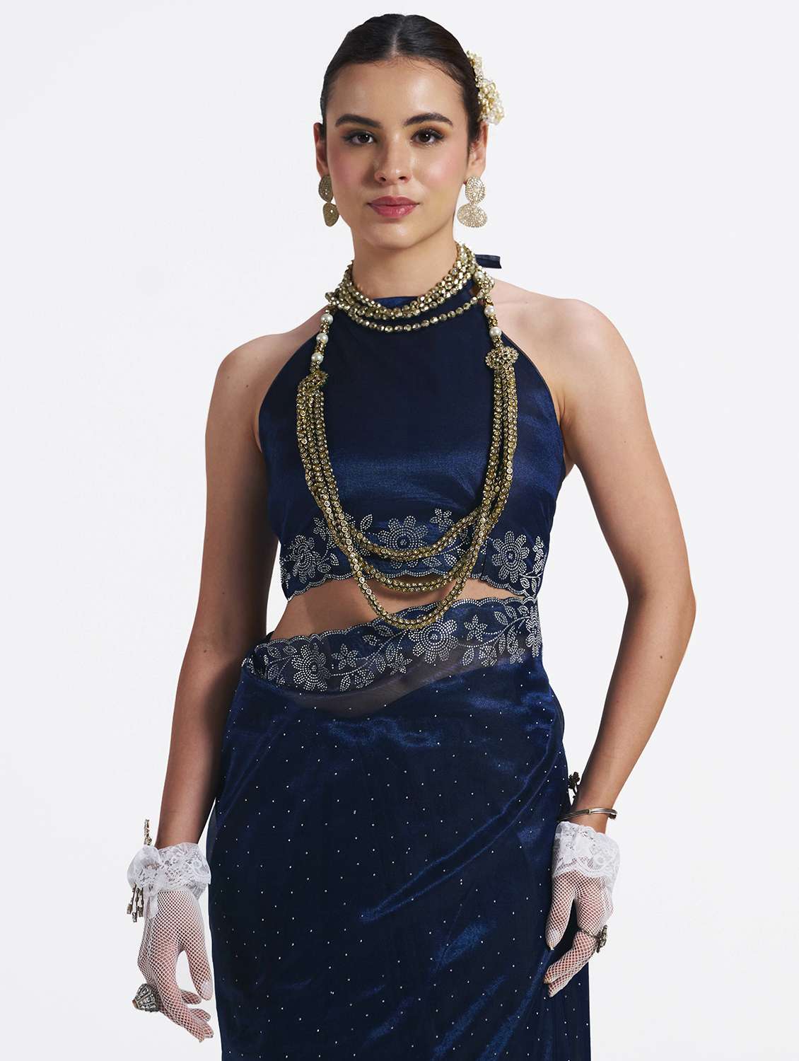 women solid with work embellished saree with blouse - 22540871 -  Standard Image - 4