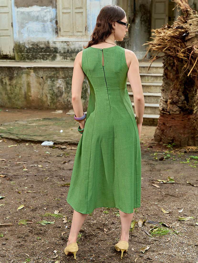 women solid sleeveless fit and flare dress - 22541201 -  Standard Image - 4