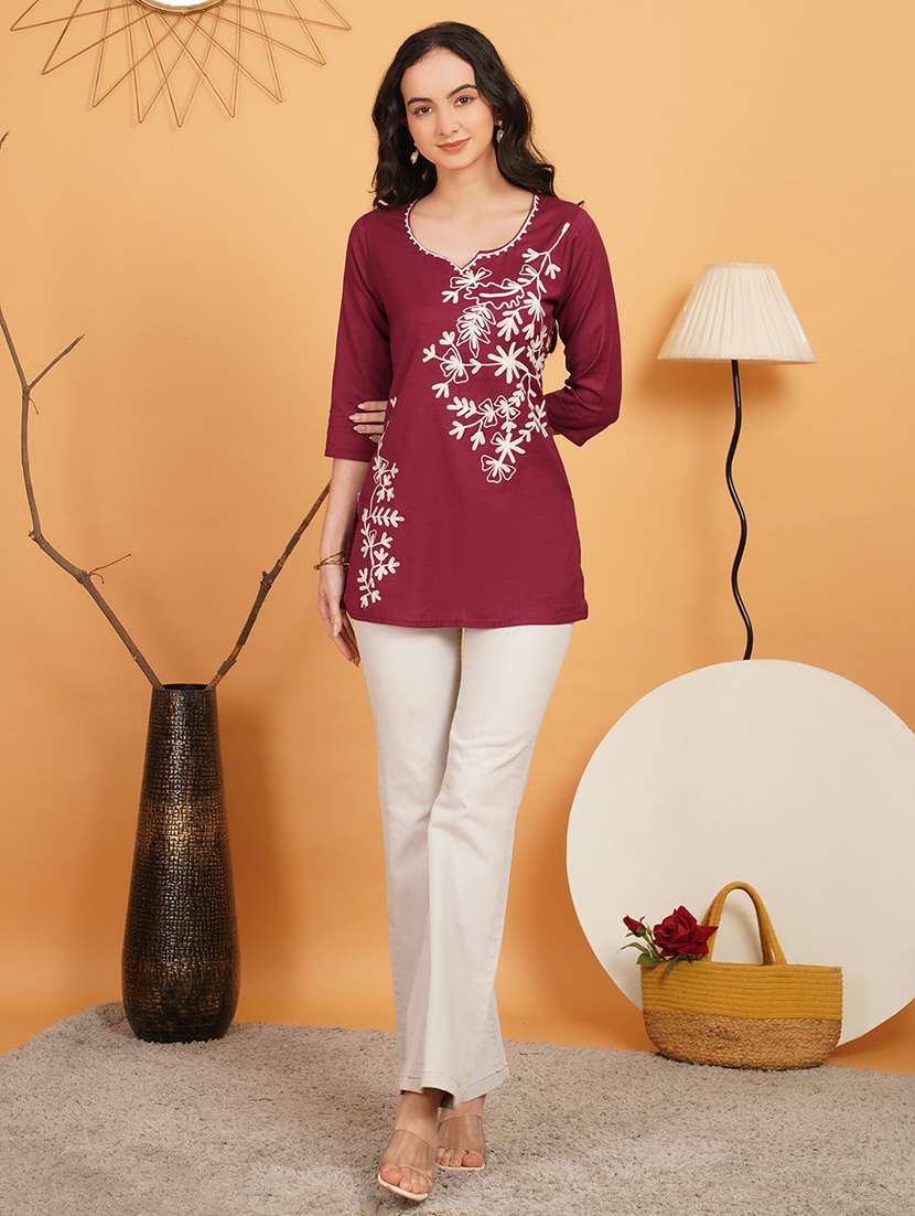 women embroidered notch neck straight kurti - 22541415 -  Standard Image - 4