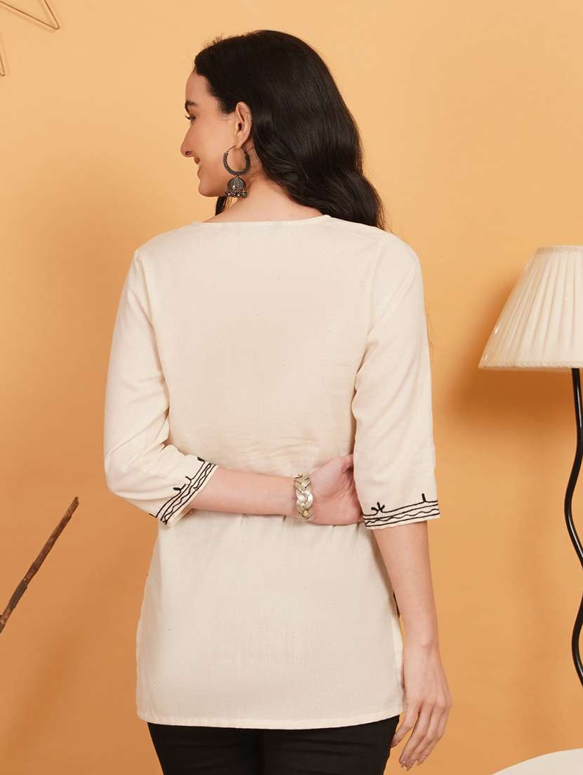 Women Embroidered Three Quarter Sleeve Straight Kurti - 22541466 -  Standard Image - 4