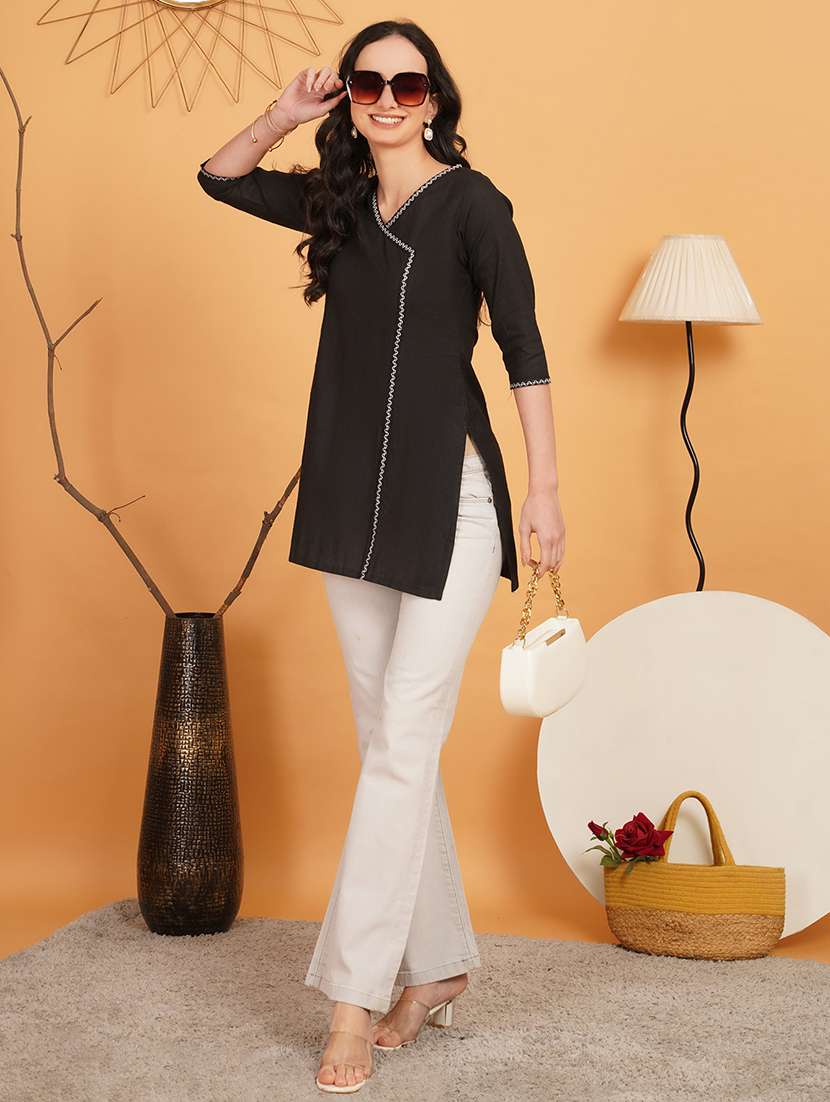 Women Embroidered Three Quarter Sleeve Straight Kurti - 22541467 -  Standard Image - 4