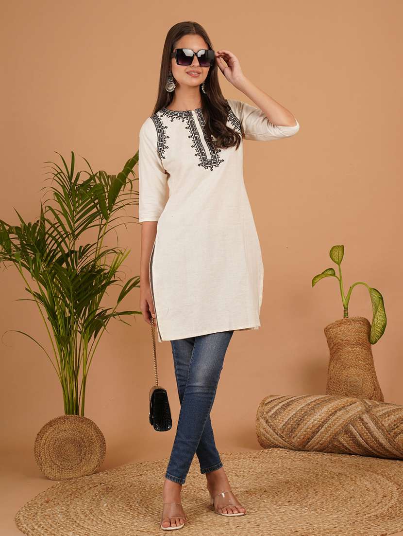women embroidered three quarter sleeve straight kurti - 22541508 -  Standard Image - 4