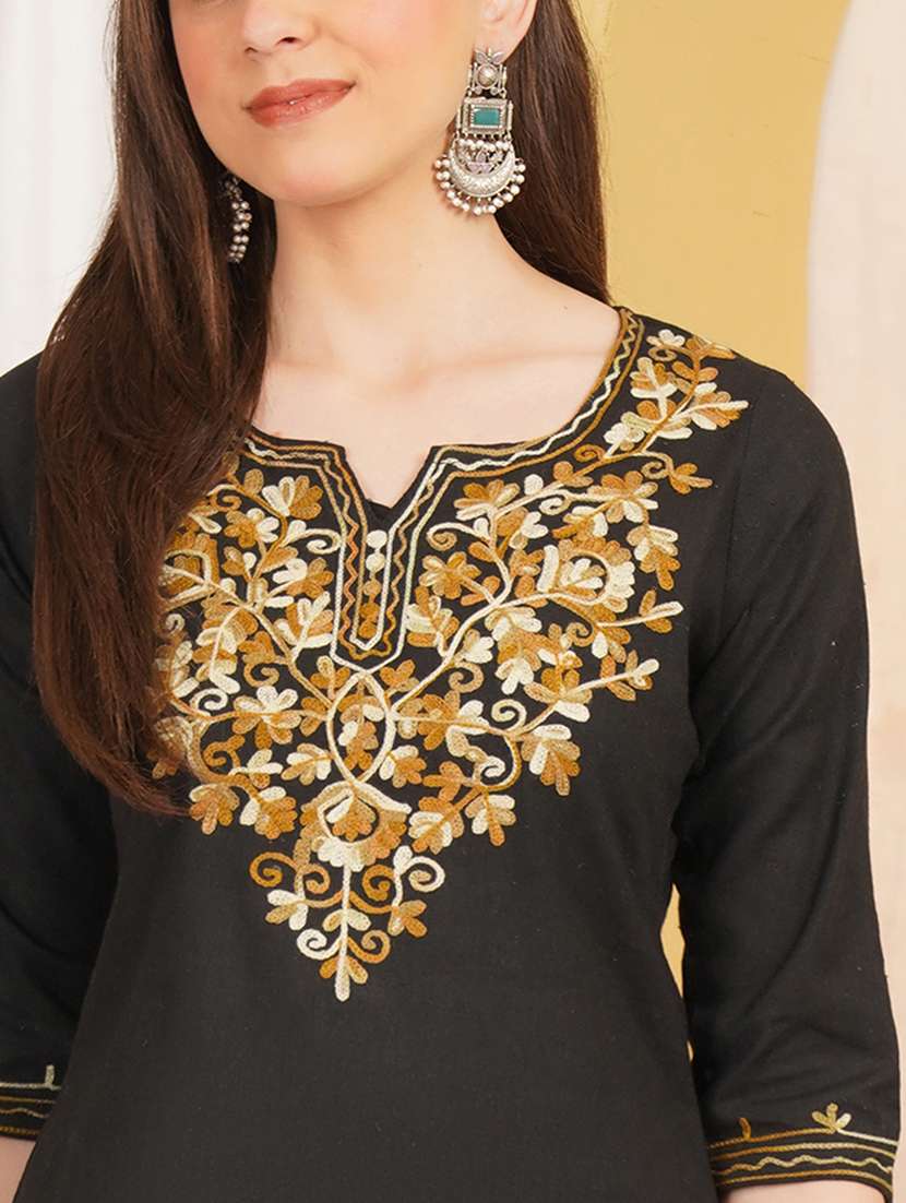 women embroidered notch neck straight kurti - 22541874 -  Standard Image - 1