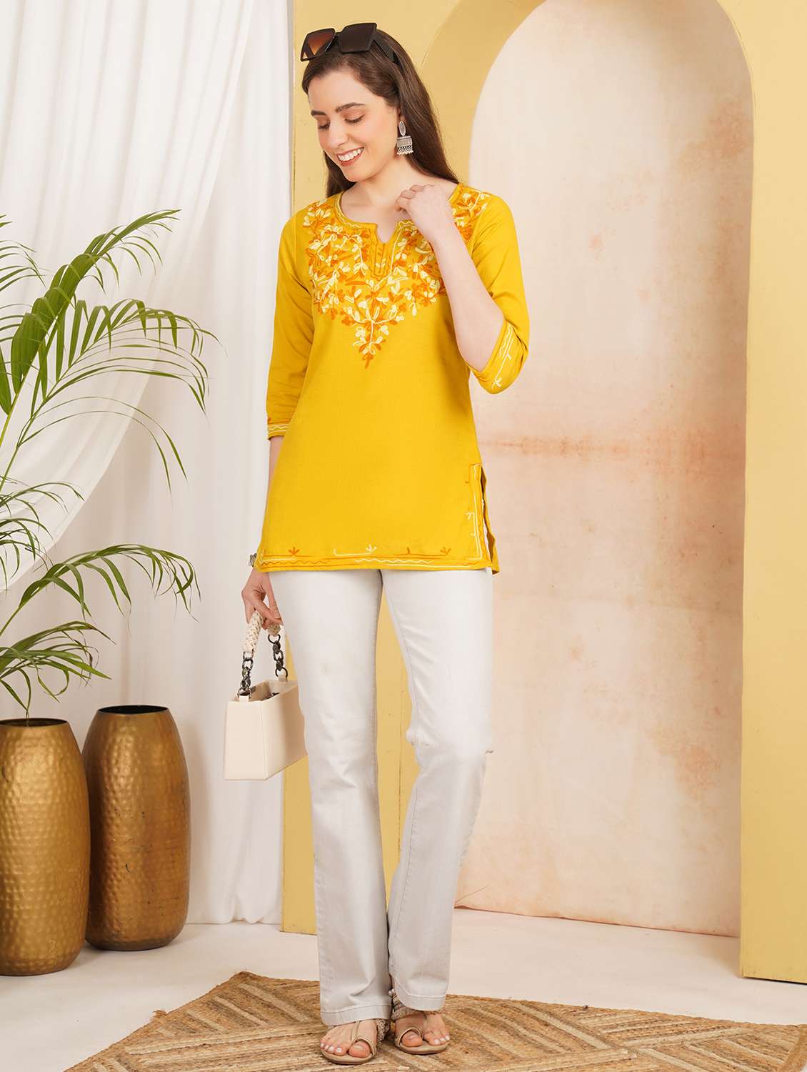 Women Embroidered Notch Neck Straight Kurti - 22541875 -  Standard Image - 4